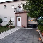 Apartment Stefania